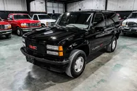  1996-GMC-Yukon-Black-521711-33.jpg